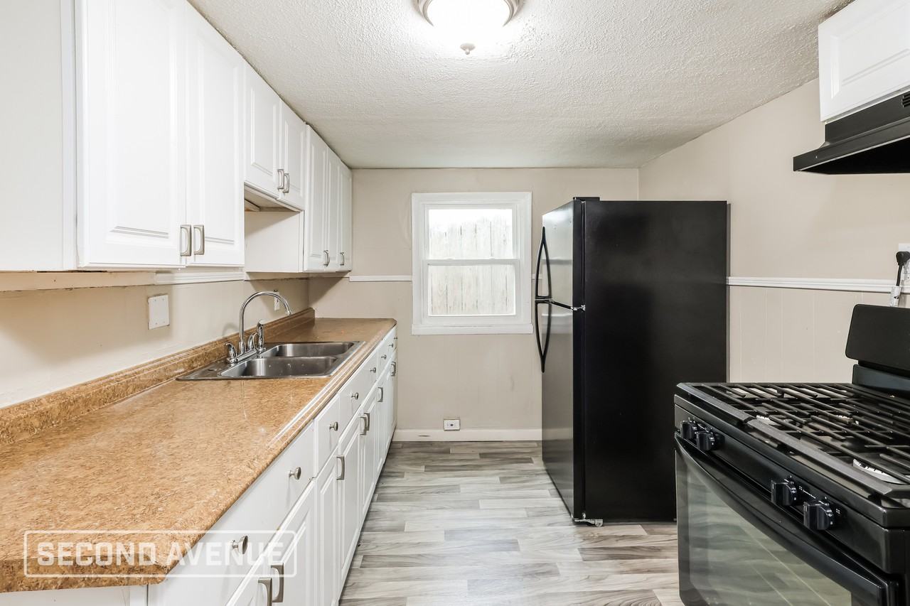 920 Euclid Ave - Photo 7 of 20