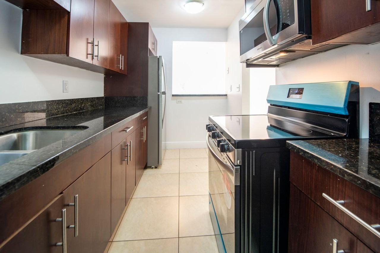 4137 English Oak - Photo 7 of 31