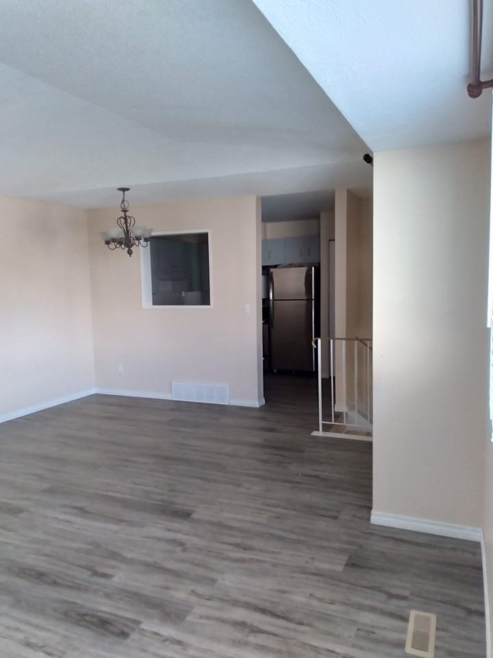 1526 69 Street NW - Photo 3 of 14