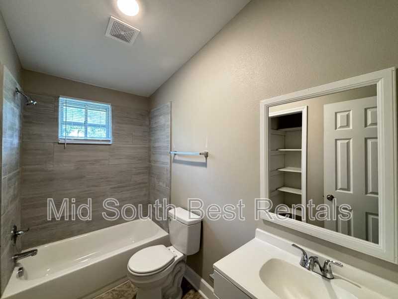 707 Shamrock Dr - Photo 7 of 8