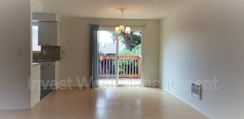 3116 Kauffman Ave #B - Photo 4 of 30