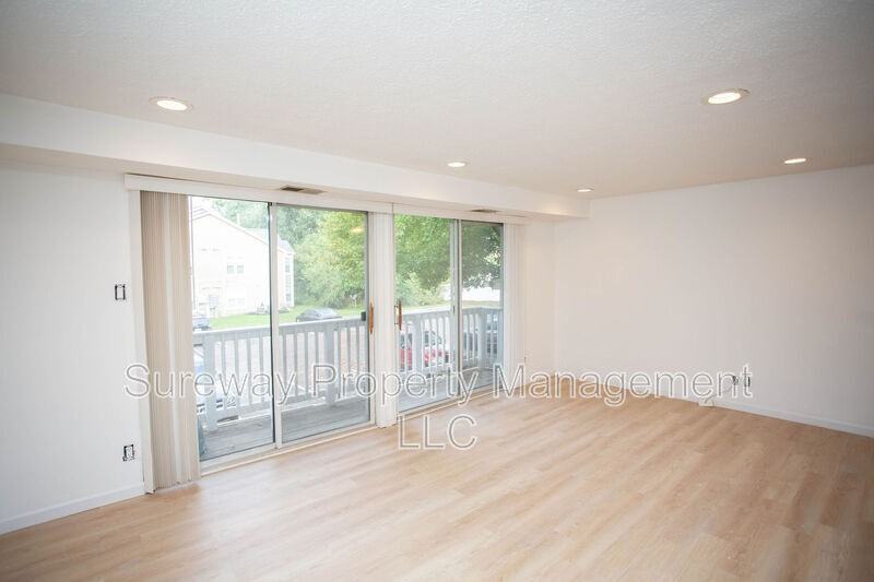 142 Kenwood Dr - Photo 3 of 25