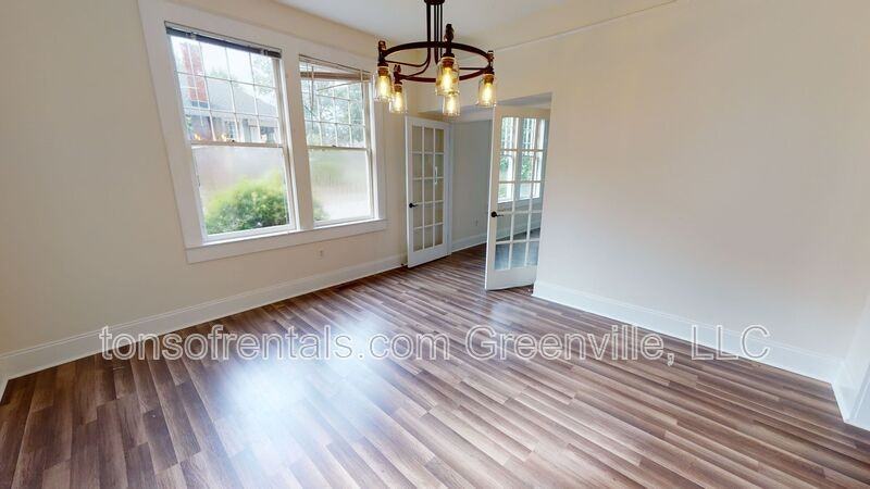 326 S Spring St - Photo 7 of 18