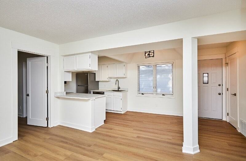 5221 Boulder Dr #5 - Photo 5 of 33