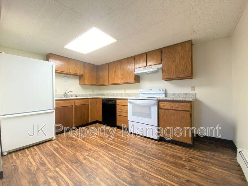 3524 11th Ave S #02 - Photo 4 of 13
