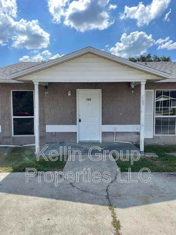 163 Rebecca Dr Ne - Photo 2 of 16