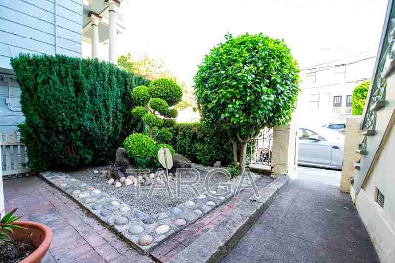 148 Chenery St - Photo 3 of 14