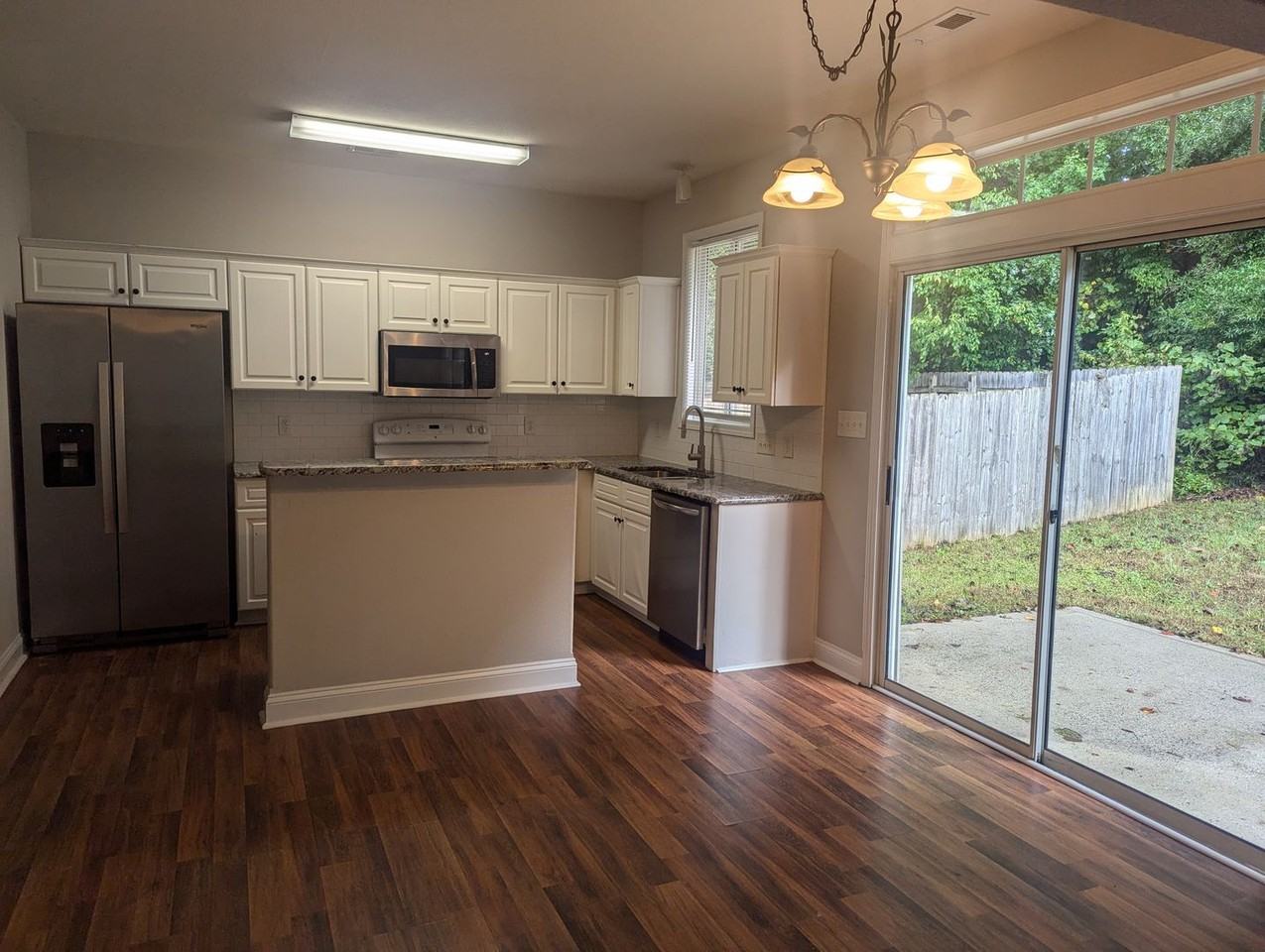 1741 Wilburn Park Lane - Photo 5 of 17