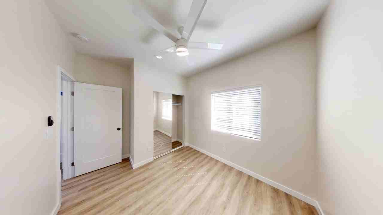 5121 Ewing Street - Photo 6 of 20