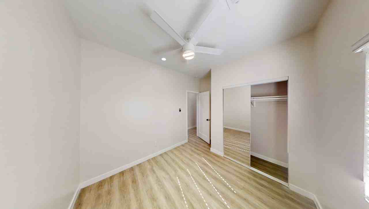 5121 Ewing Street - Photo 7 of 20