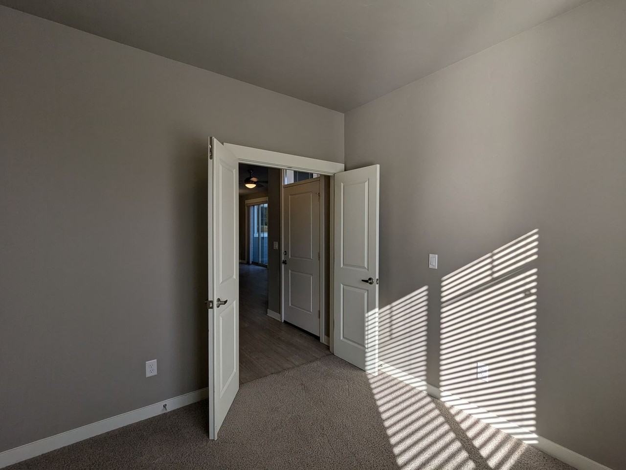 61085 Sydney Harbor Dr - Photo 7 of 37