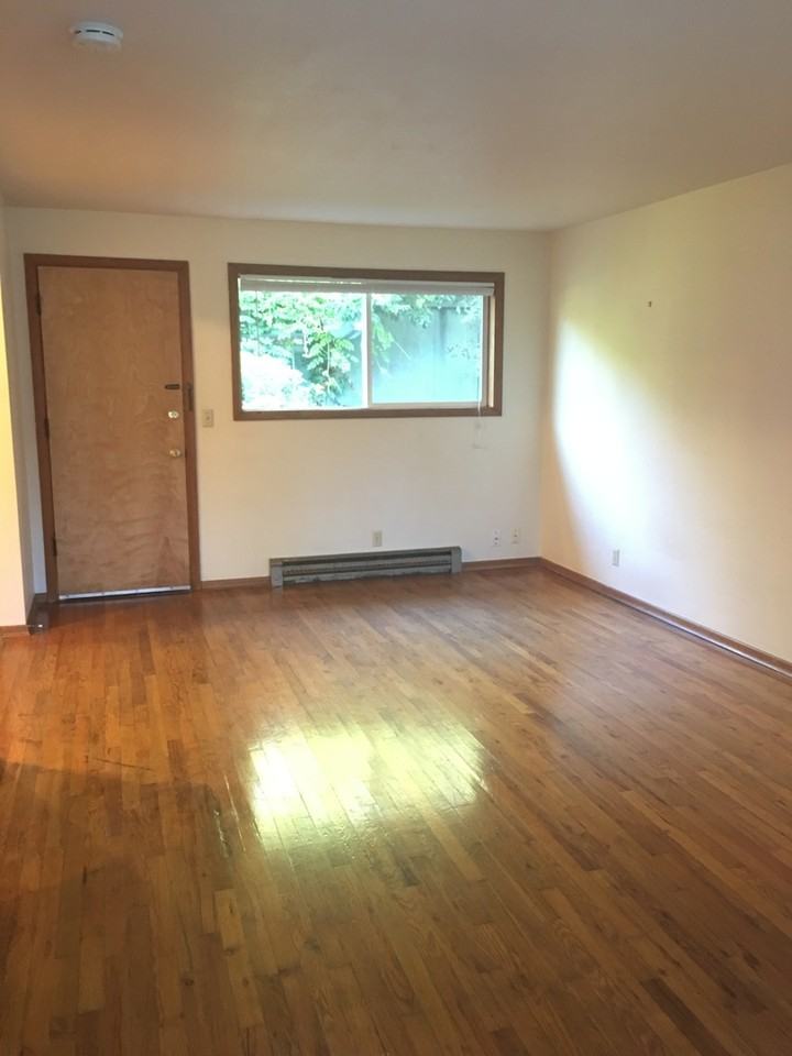 College Court - Photo 2 of 9