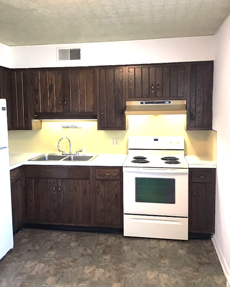 74 Horst Ave - Photo 2 of 9