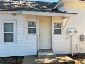 1007 E Madison Duplex - Photo 1 of 1