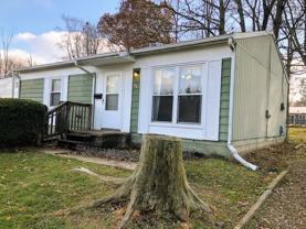 372 Home Ave - Photo 1 of 1