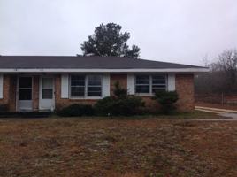 featured image of 135 Lakeview Trl