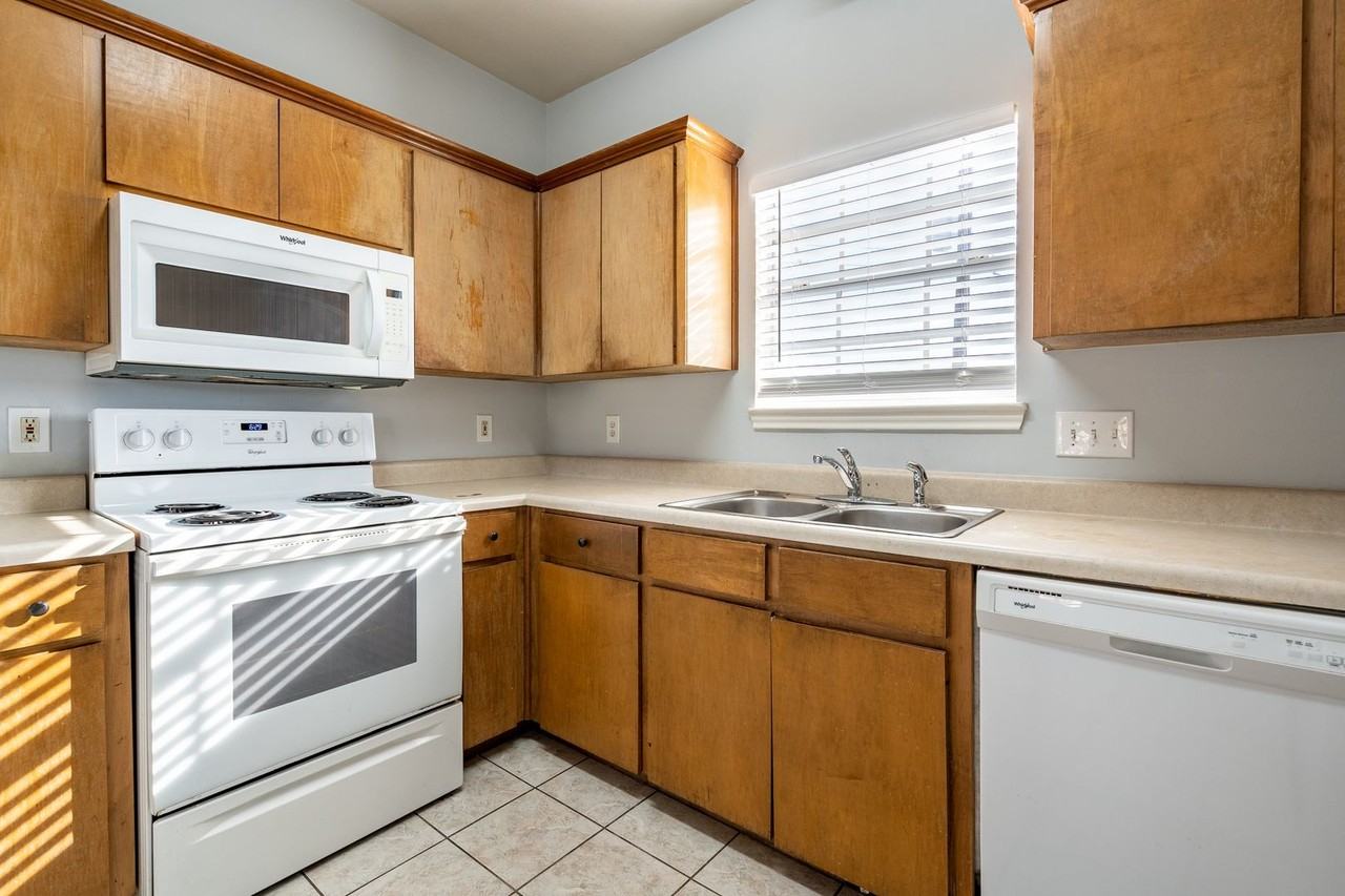 311 Rawhide Loop - Photo 5 of 22