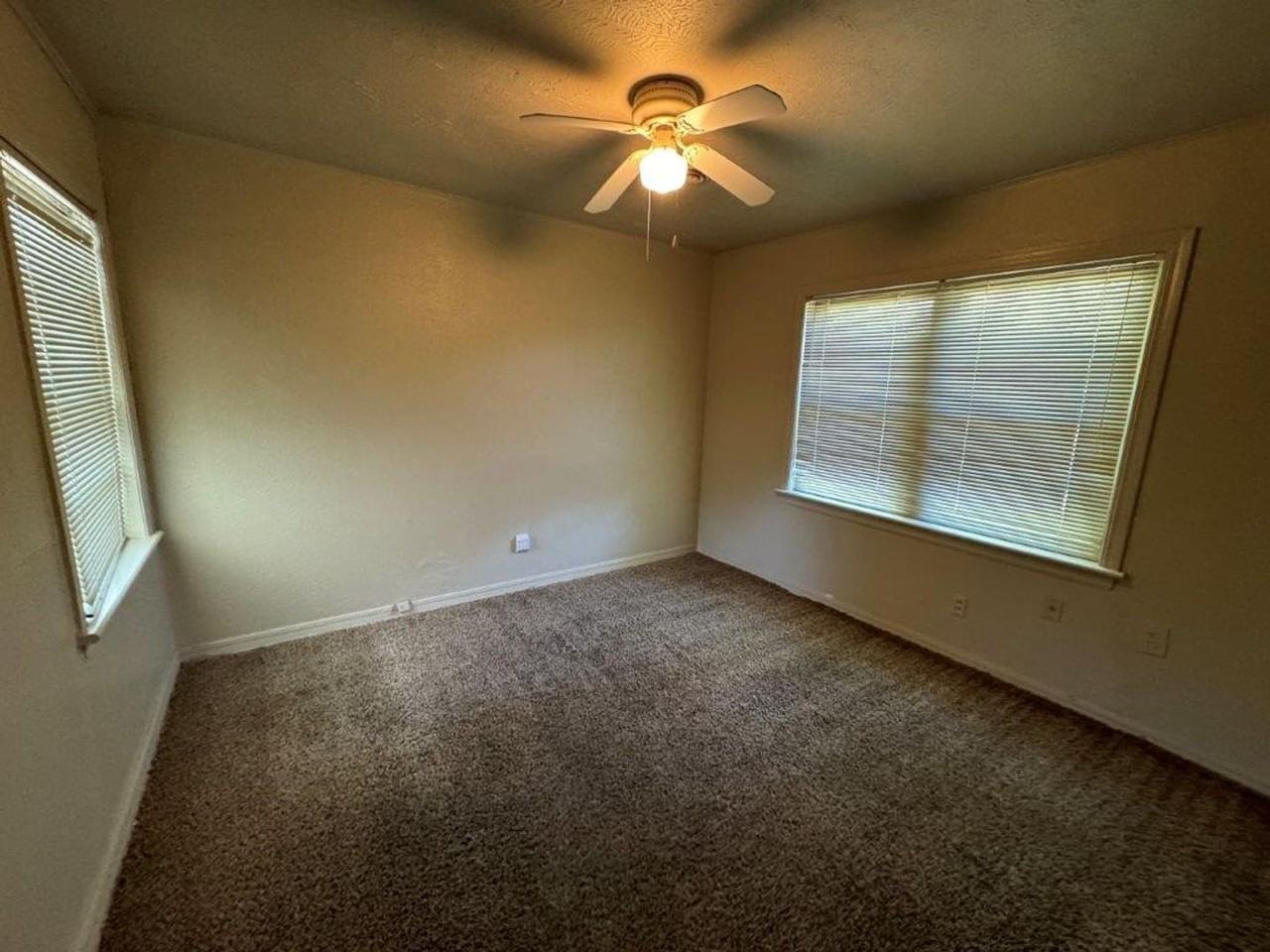3013 Shirley Ln - Photo 5 of 8