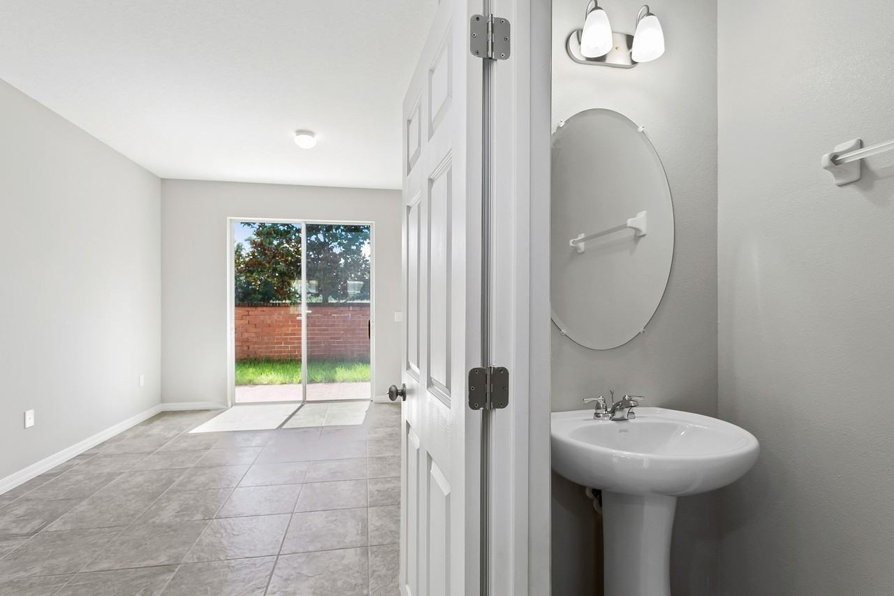 591 Pacito Way - Photo 5 of 29