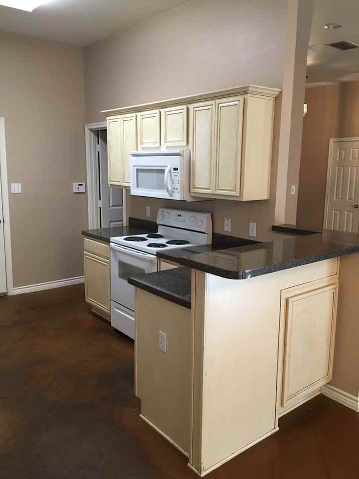 19750 Bluegrass Cir - Photo 3 of 16