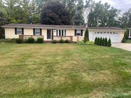 featured image of 8420 Munrovia St