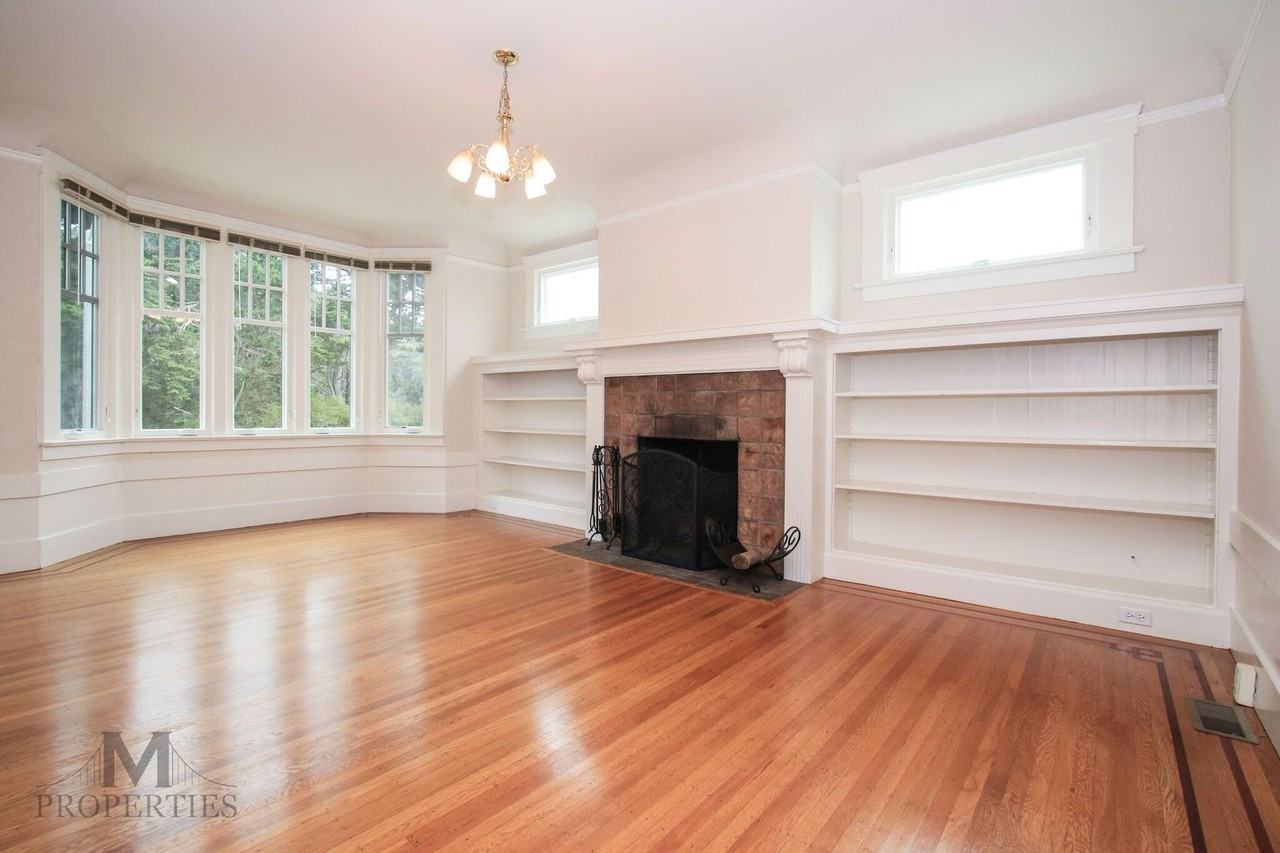 1203 22nd Ave - Photo 3 of 30