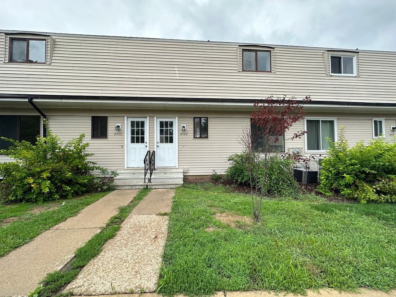 4544 Westbrook Dr - Photo 2 of 20