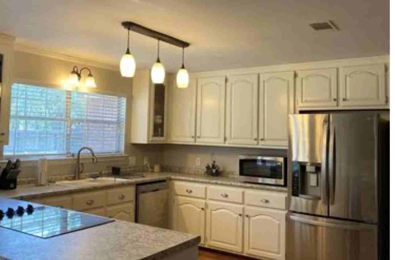 932 Hunters Run Rd - Photo 3 of 10