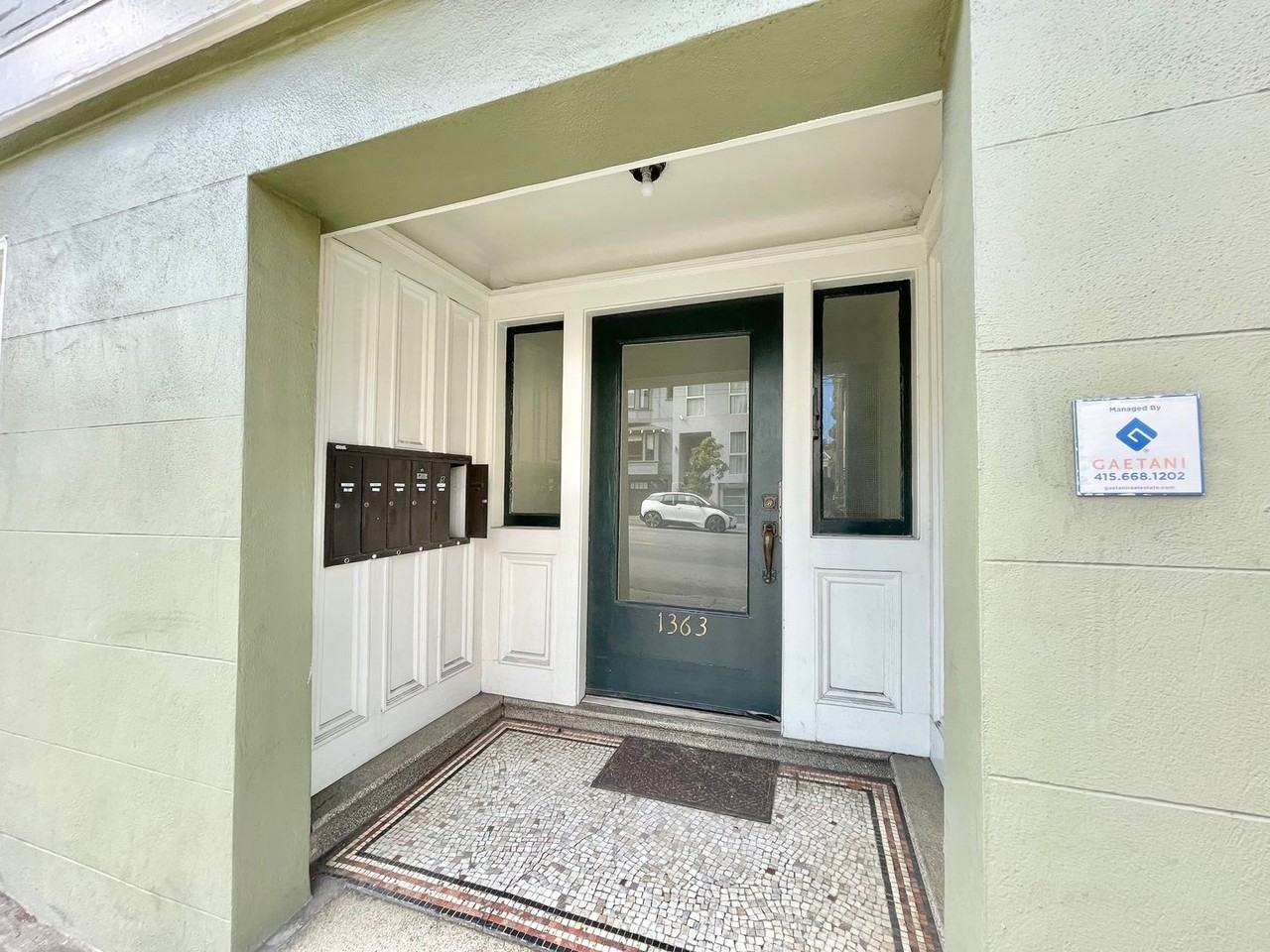 1363 7th Avenue - Photo 3 of 18