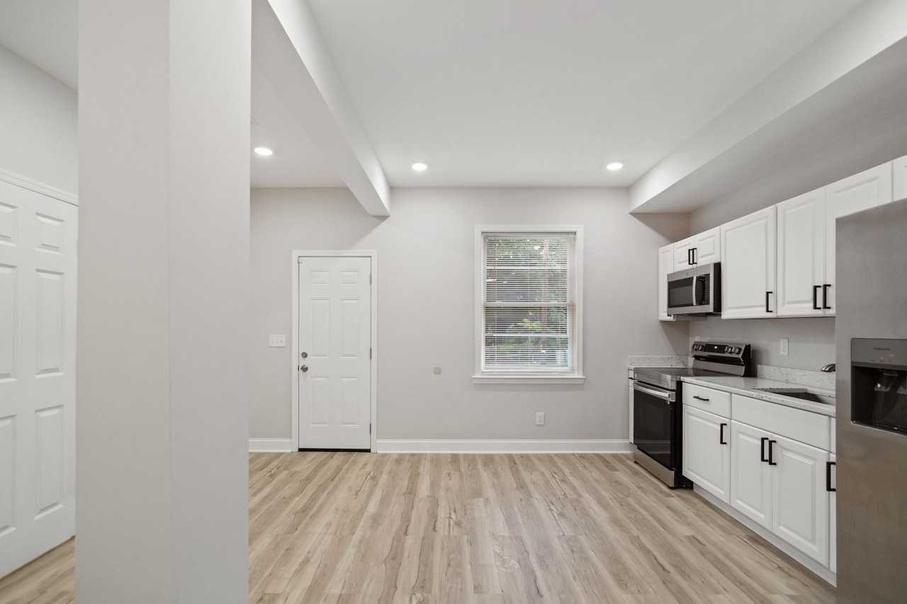 4909 Cordelia Ave - Photo 6 of 22