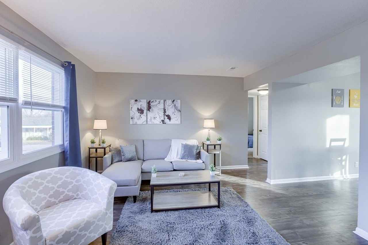 135 E Sheridan St #2 - Photo 6 of 25