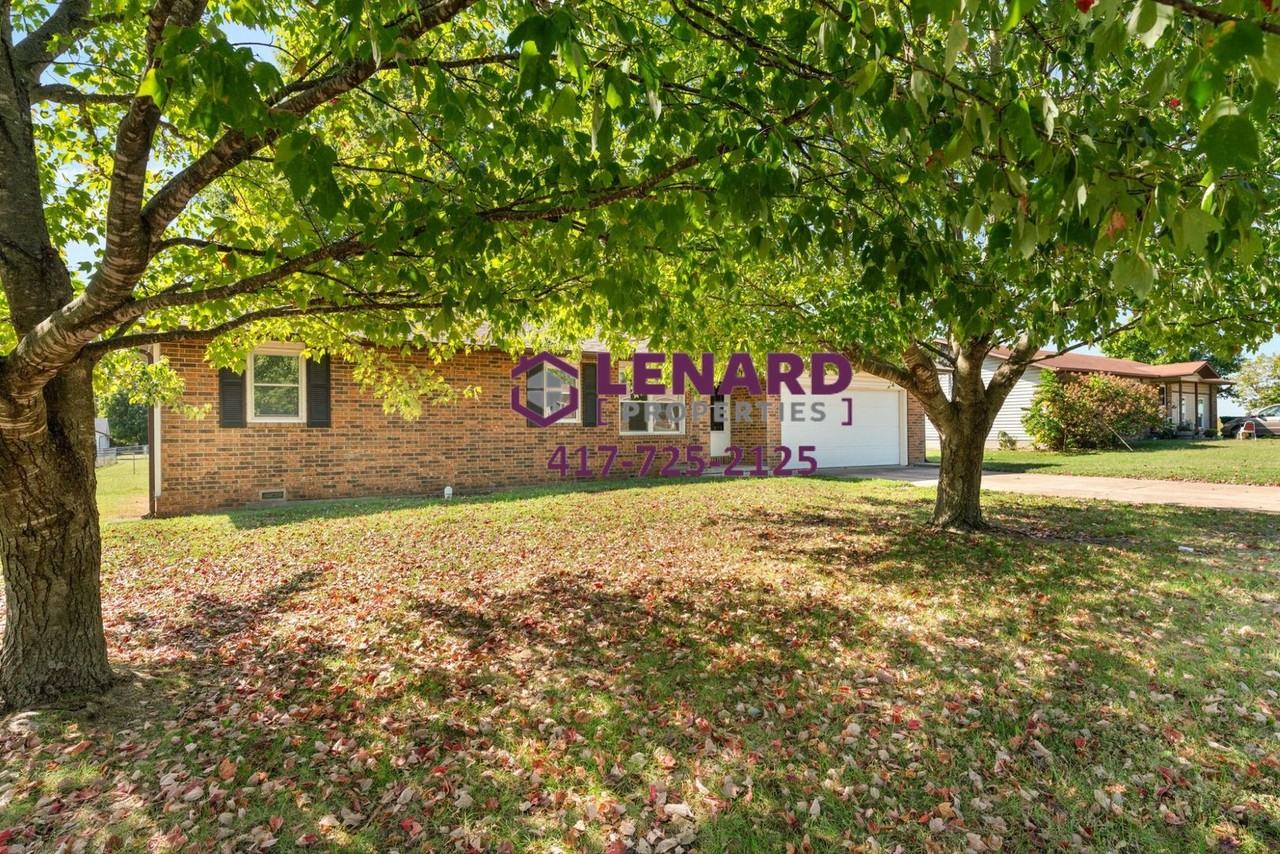 2242 W Colgate St - Photo 4 of 24