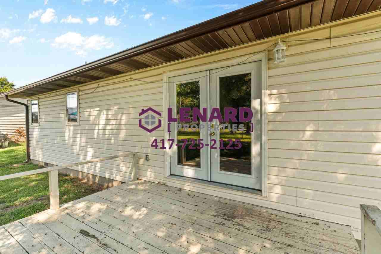 2242 W Colgate St - Photo 5 of 24