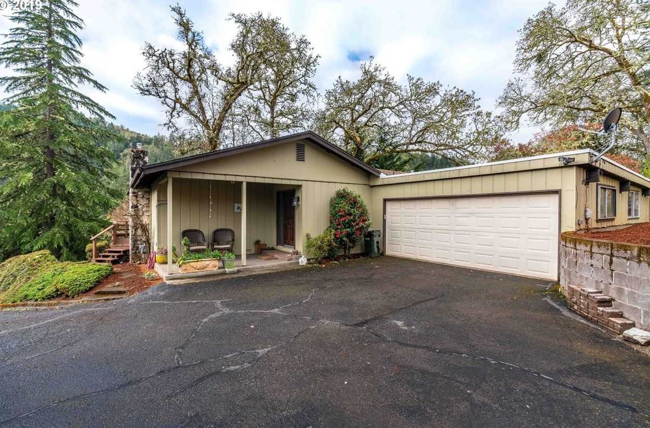 73 N River Dr - Photo 2 of 12