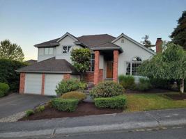 featured image of 16511 Ne 50th St