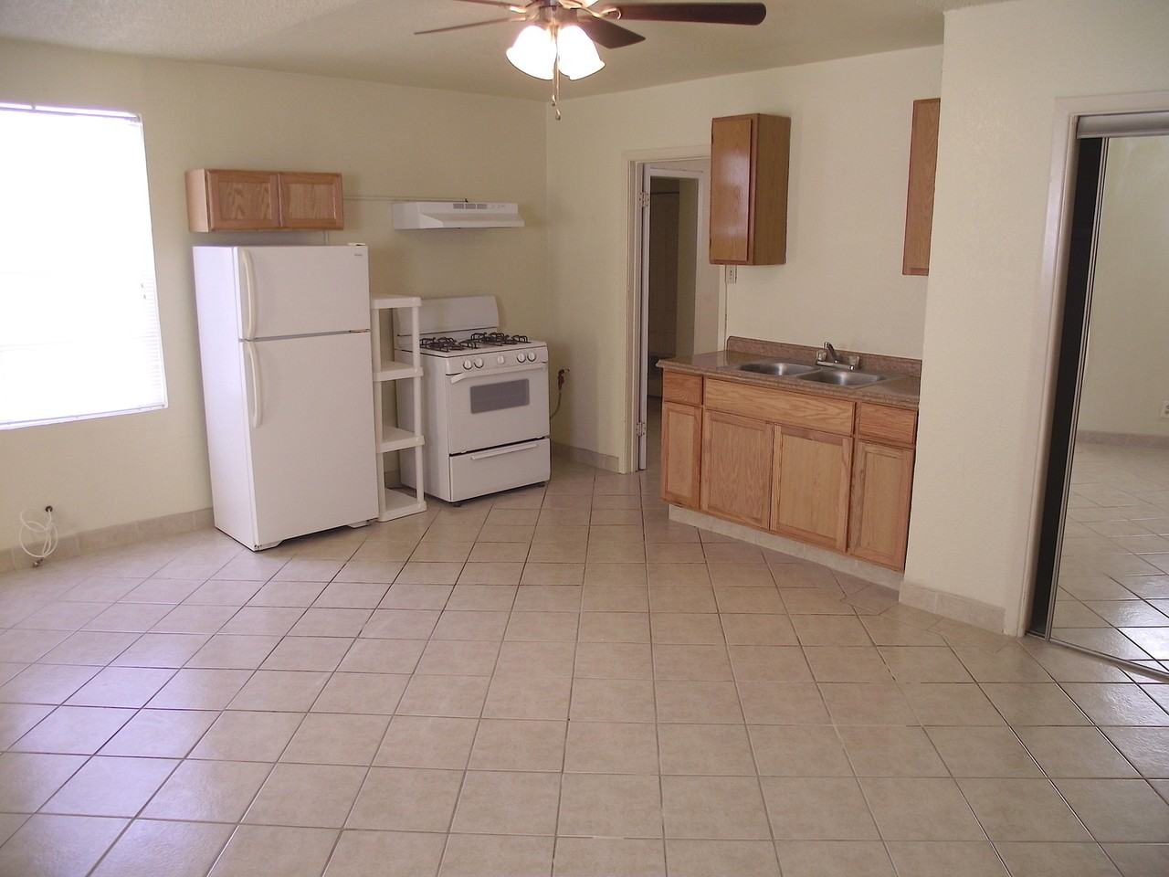 3621 Taylor Ave #C - Photo 5 of 11