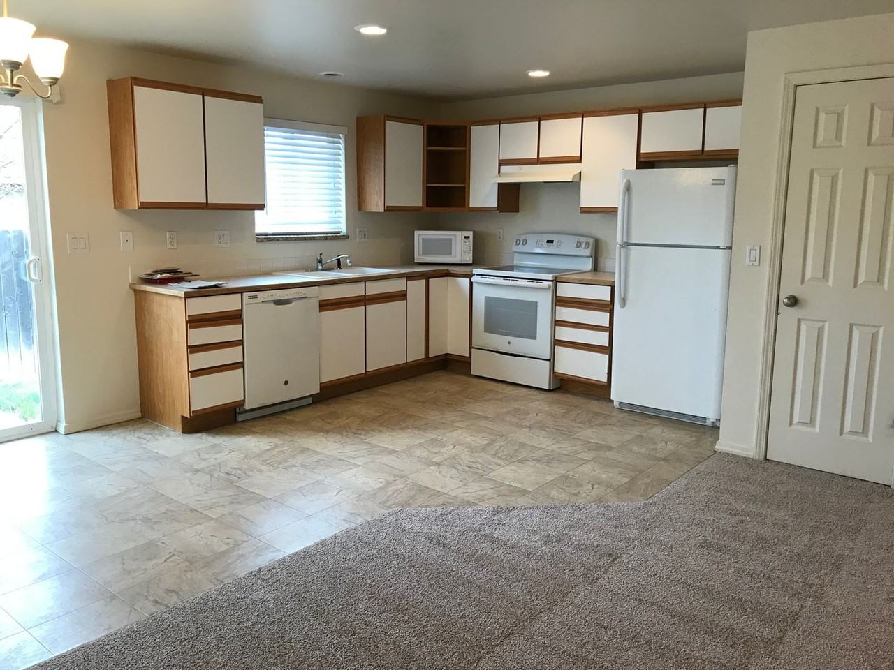 Elizabeth Ln., 20001 - Photo 3 of 16