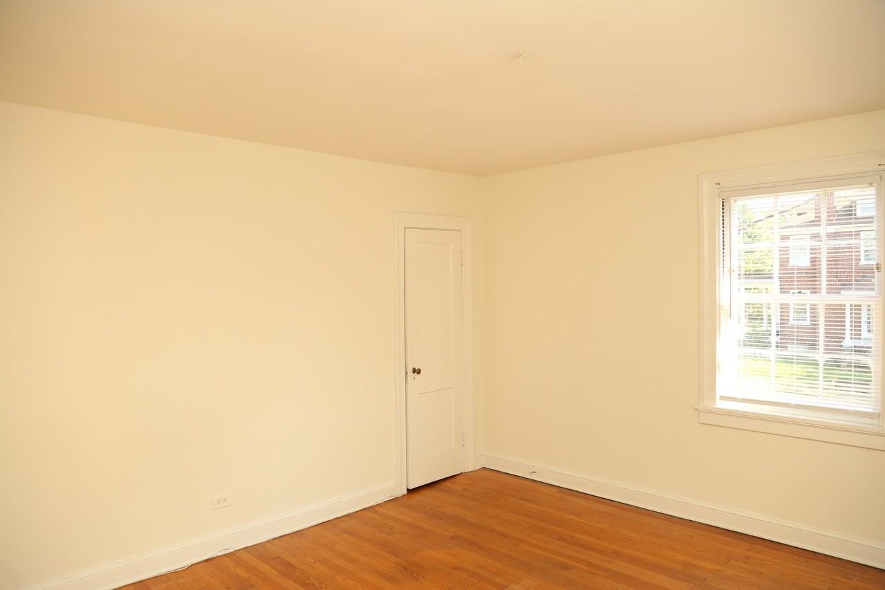 510 14th Street Northwest - Photo 3 of 13