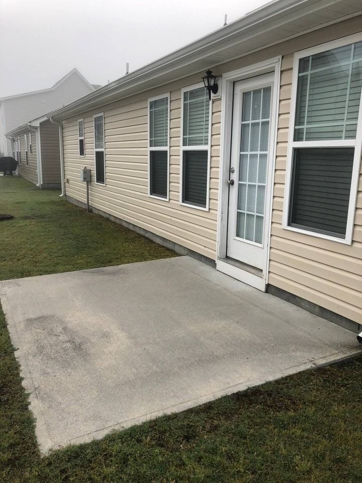 305 Falcon Bridge Dr - Photo 3 of 15