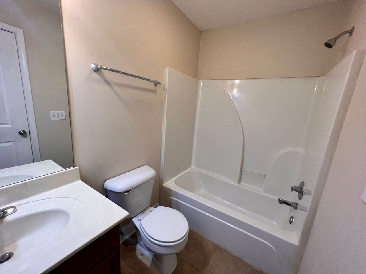 152 Strickland Ave - Photo 7 of 13