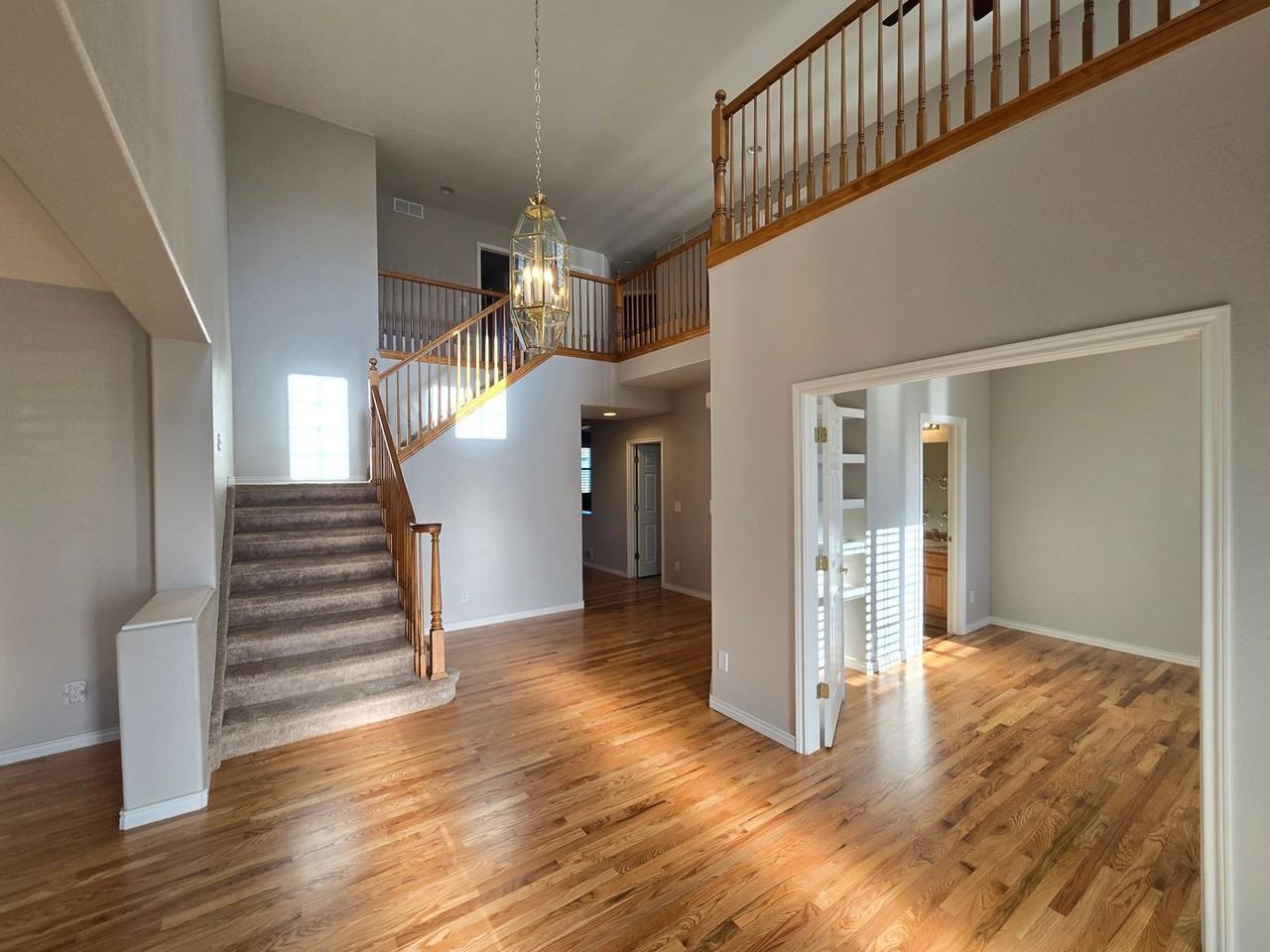 1380 Reliance Pl - Photo 3 of 33