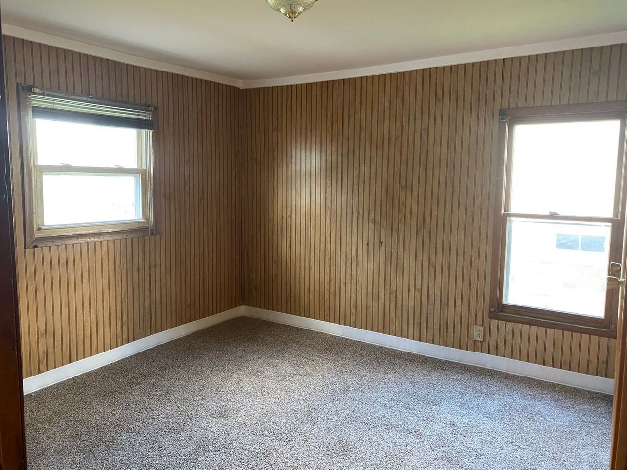 2203 Camden Ave - Photo 3 of 13