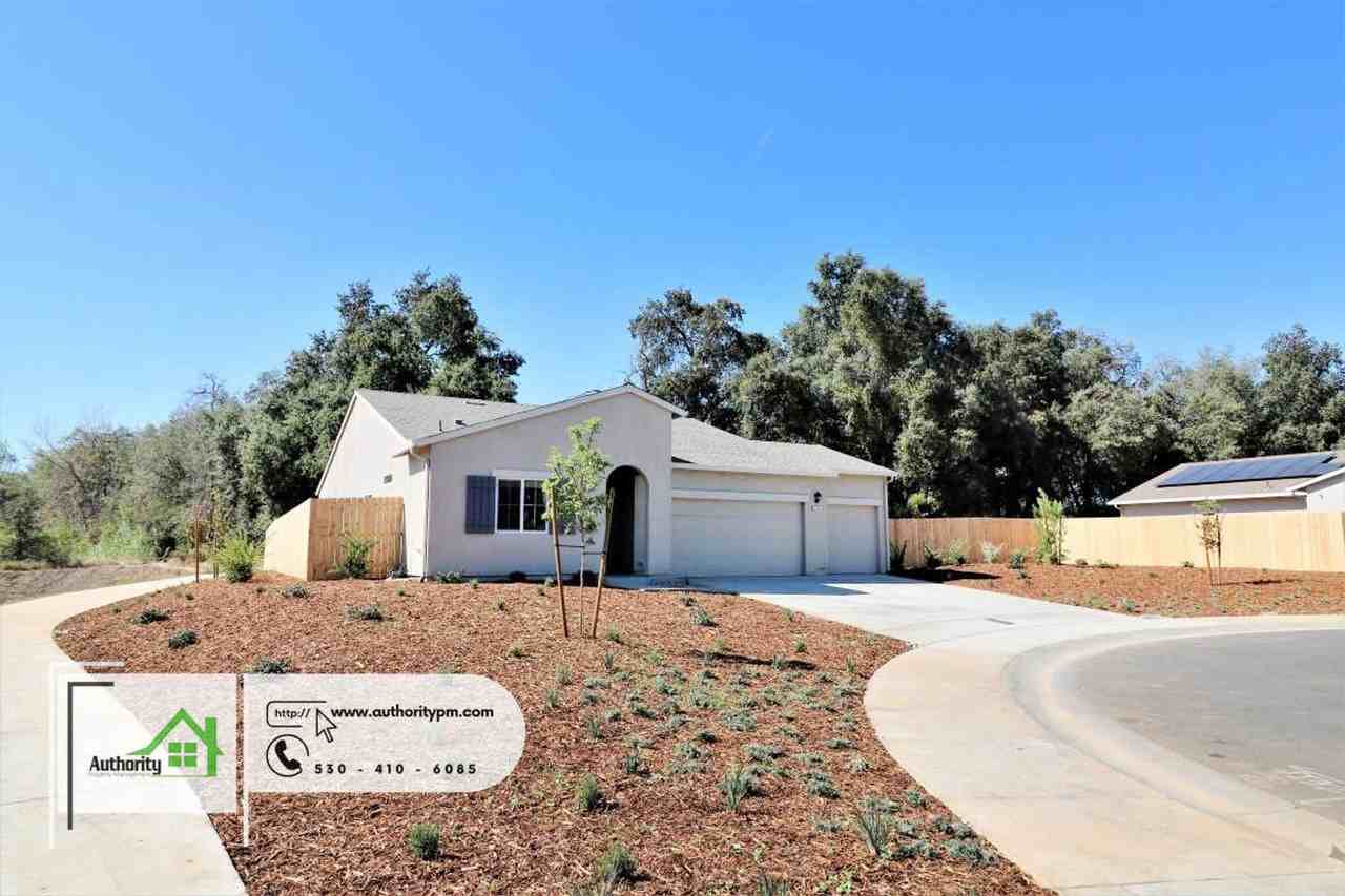 3643 Ginny Ct - Photo 3 of 20