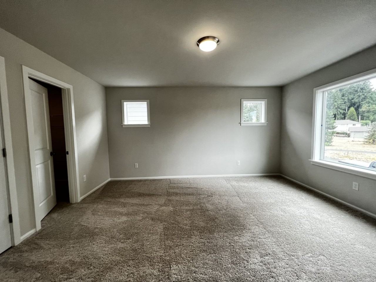 2712 Mayes Rd Se - Photo 5 of 27