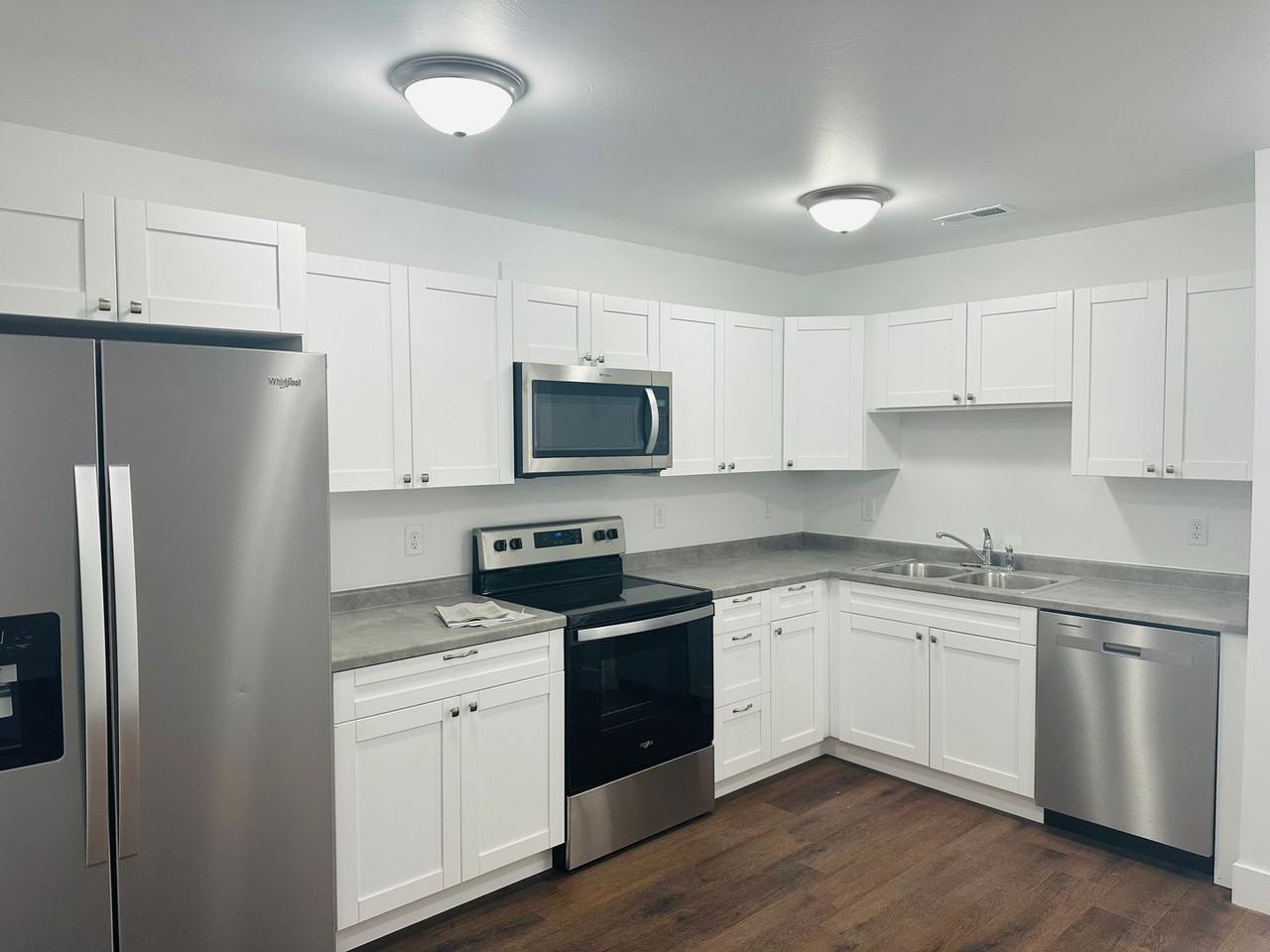 New Construction In Lockwood Apartments 1920 1920 & 1922 Old Hardin