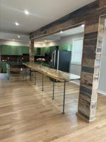 featured image of 1013 S Walnut St