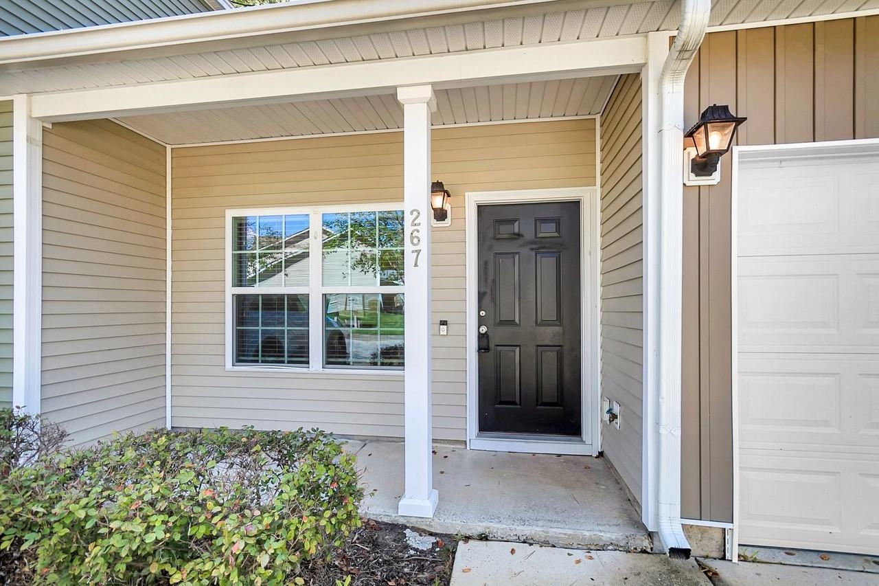 267 Jackson Street - Photo 4 of 42