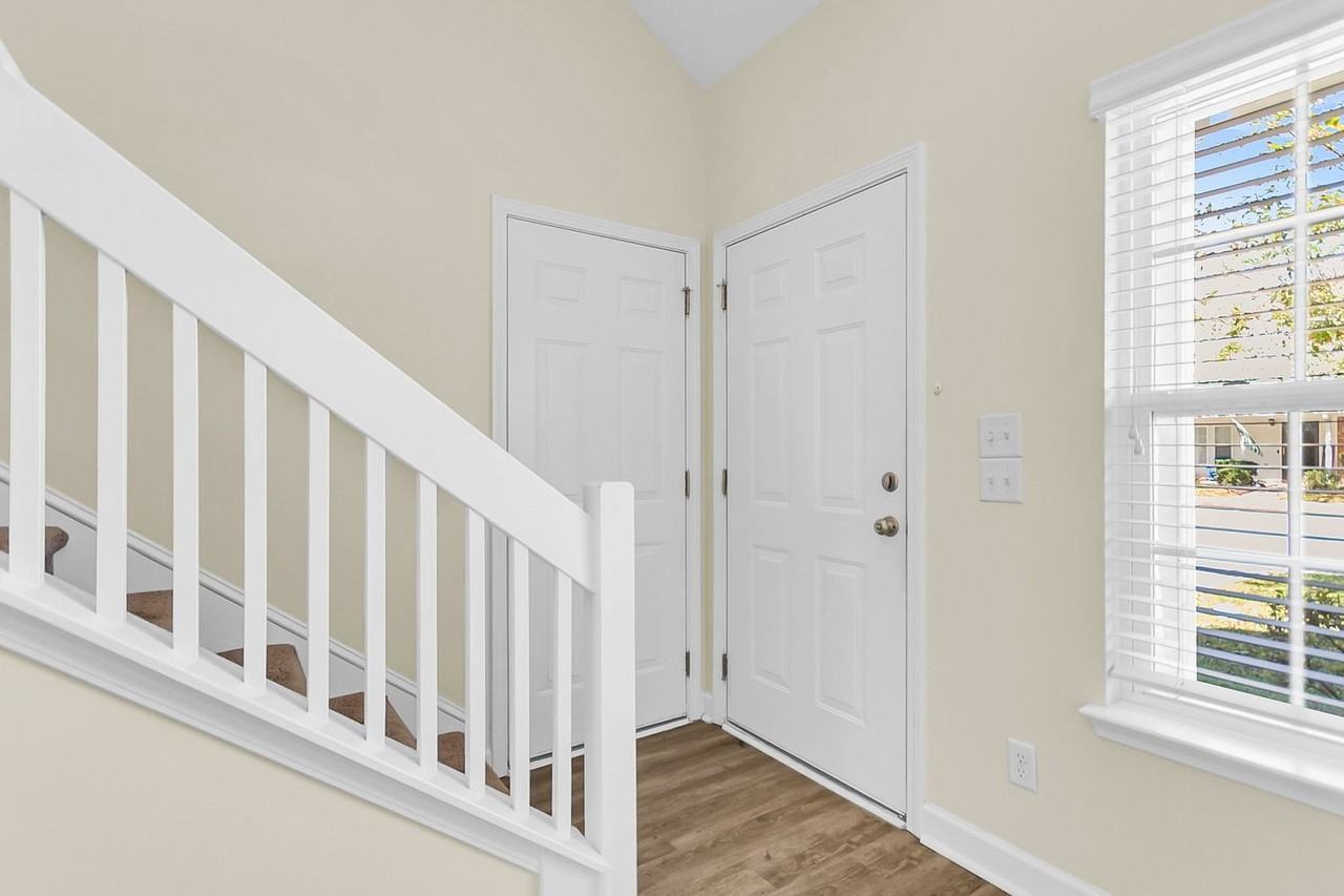 267 Jackson Street - Photo 5 of 42