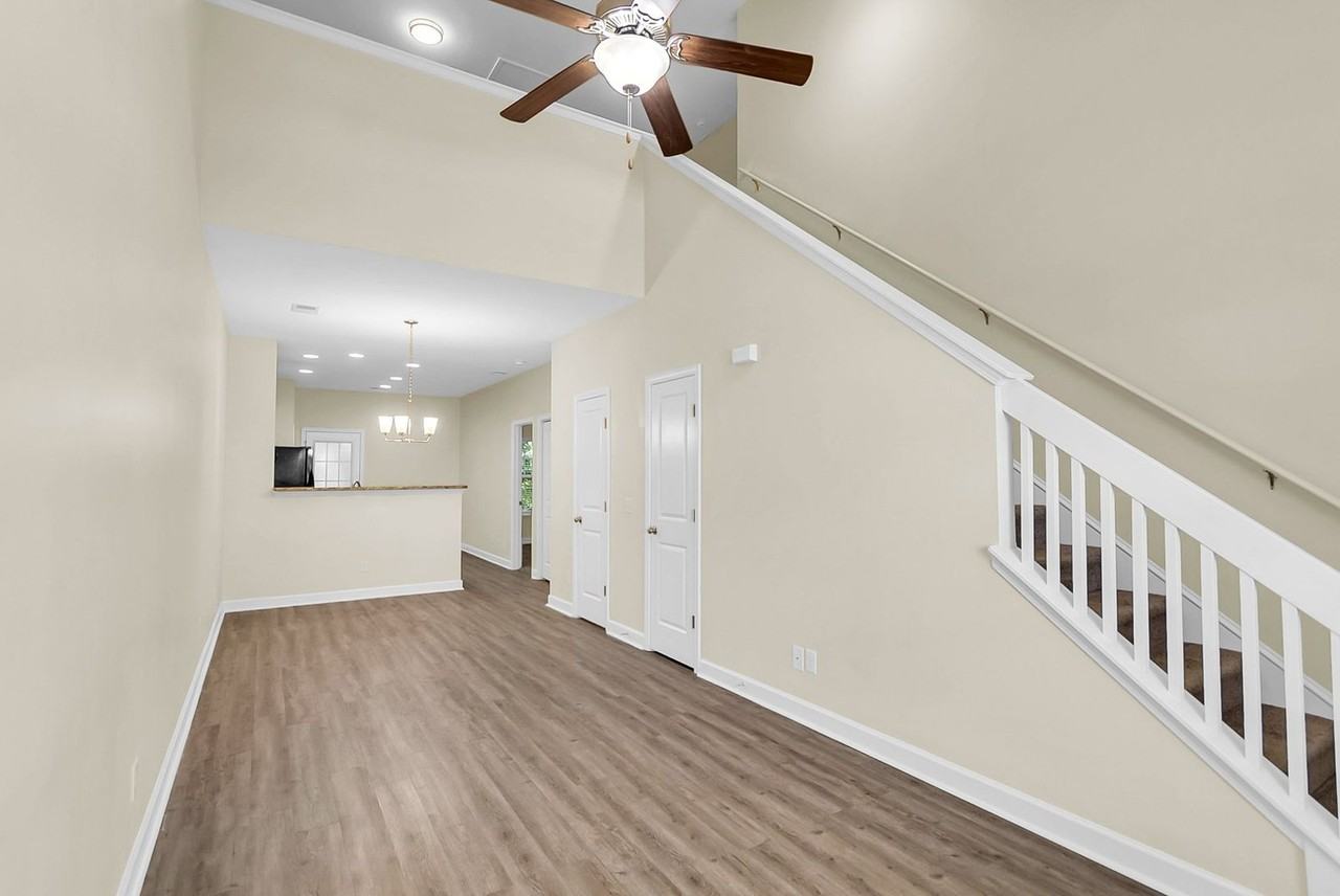 267 Jackson Street - Photo 6 of 42