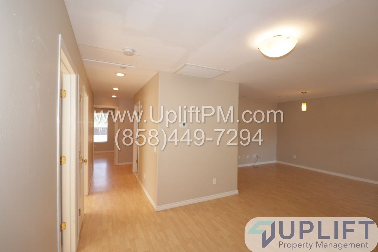 743 F St - Photo 3 of 17